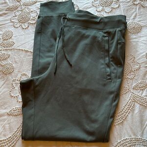 Yogalicious Olive Green Athletic Jogger Leggings